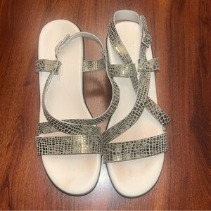 SAS Women's Sandals in Textured Gray